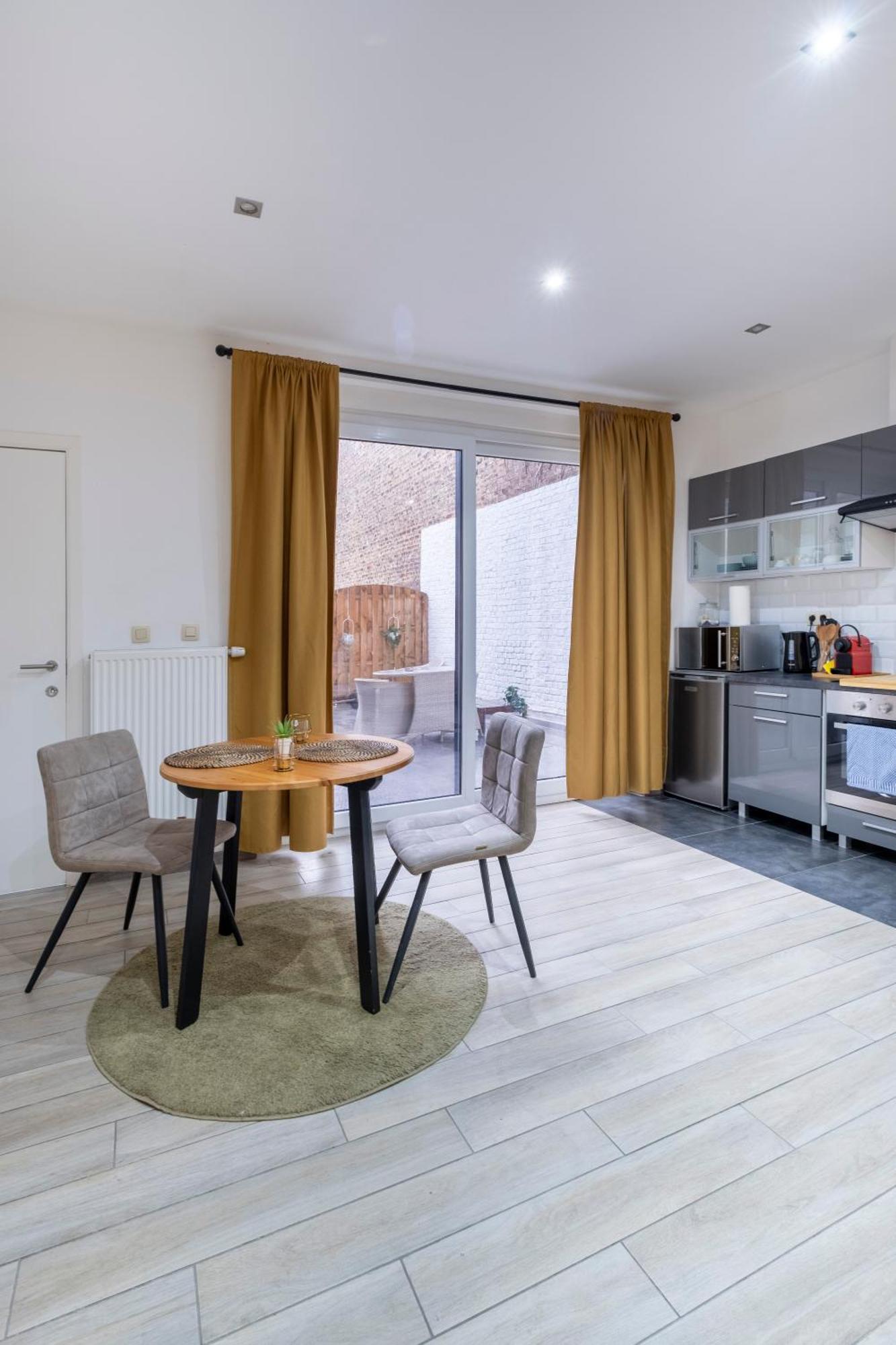 Nomad Apartments - Henin シャルルロワ 部屋 写真
